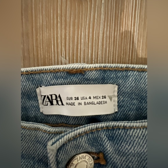 Zara High Rise Skinny Jeans - Picture 3 of 10